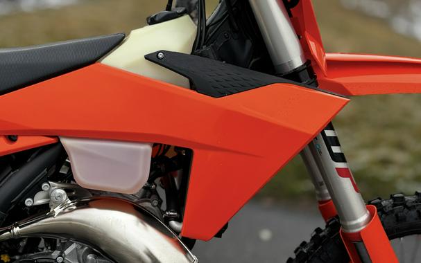 2025 KTM 125 XC