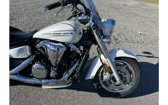 2009 VSTAR 1300 - Yamaha