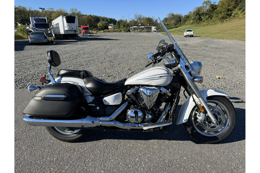 2009 VSTAR 1300 - Yamaha