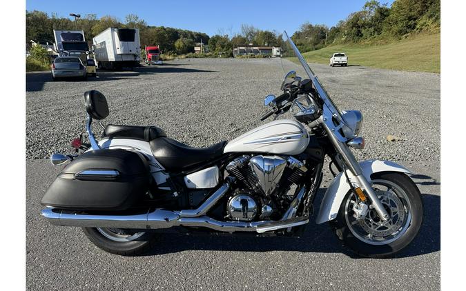 2009 VSTAR 1300 - Yamaha