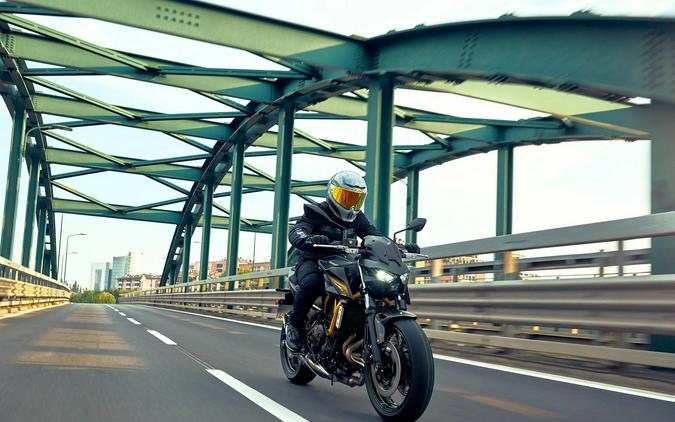 2026 Kawasaki Z650 S ABS CA Metallic Matte Graphenesteel Gray/Metallic Flat Spark Black