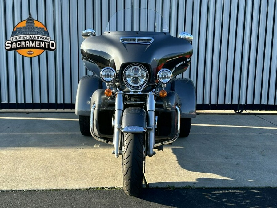 Harley-Davidson Tri Glide Ultra 2021 FLHTCUTG 850497A GAUNT GRY MET/VIV BK W