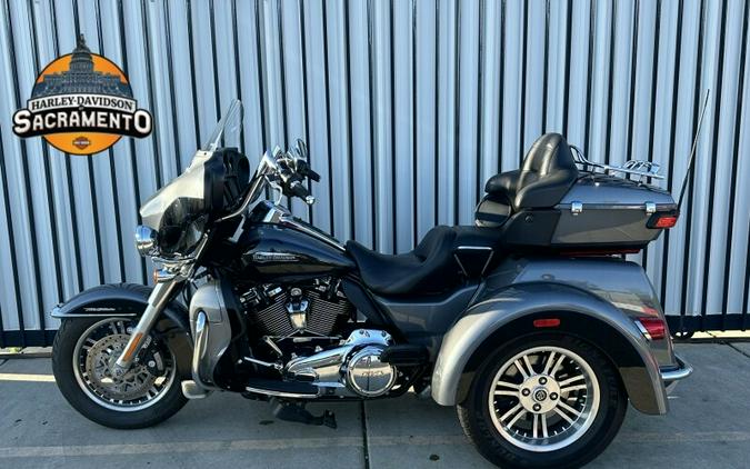 Harley-Davidson Tri Glide Ultra 2021 FLHTCUTG 850497A GAUNT GRY MET/VIV BK W