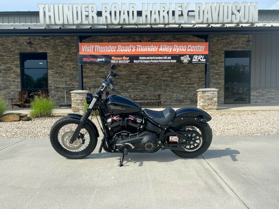 2019 Harley-Davidson Street Bob Vivid Black