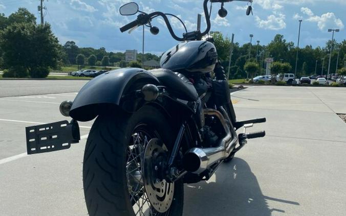 2019 Harley-Davidson Street Bob Vivid Black