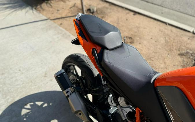 2023 KTM 390 Duke