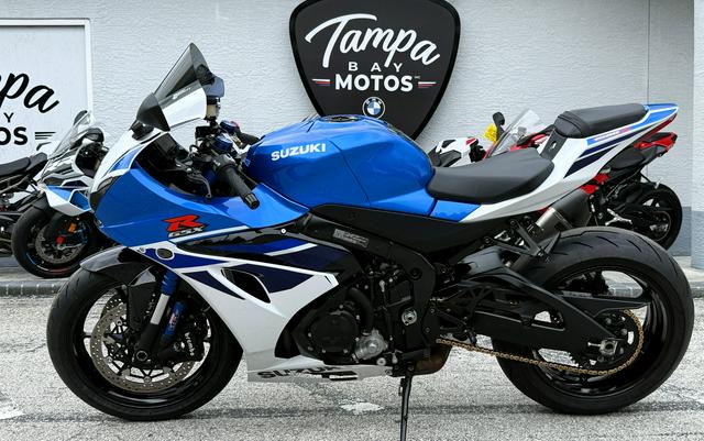 2025 Suzuki GSX-R1000RZ