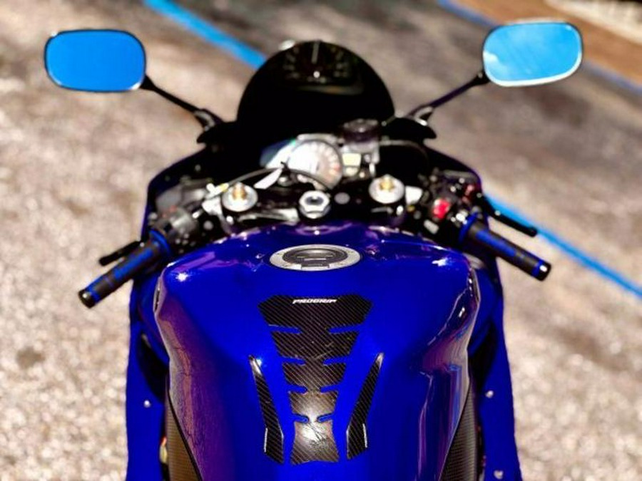 2007 Yamaha YZF-R1 (Blue)