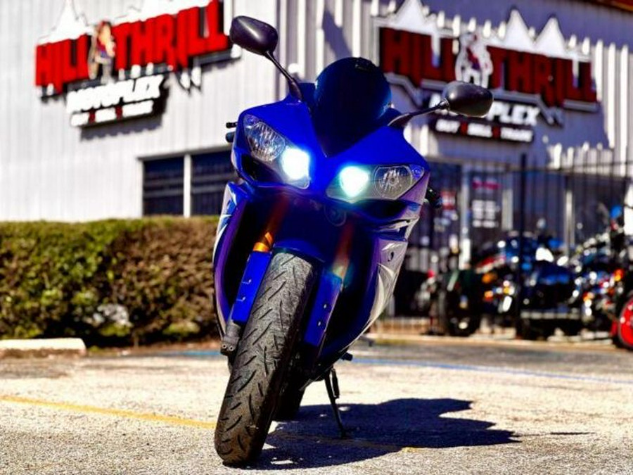 2007 Yamaha YZF-R1 (Blue)