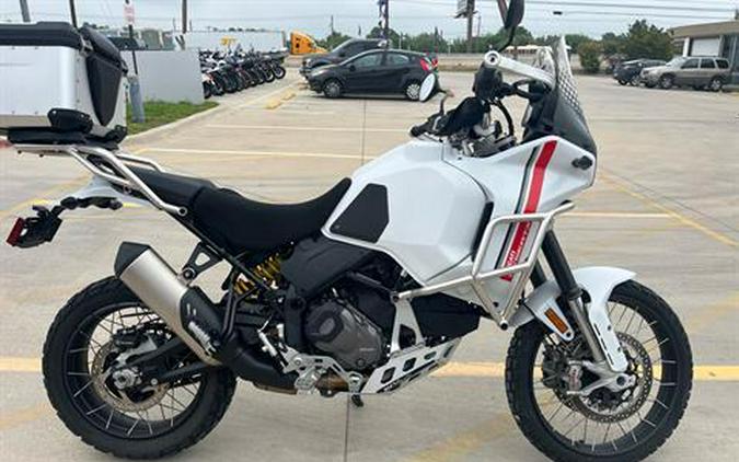 2023 Ducati DesertX