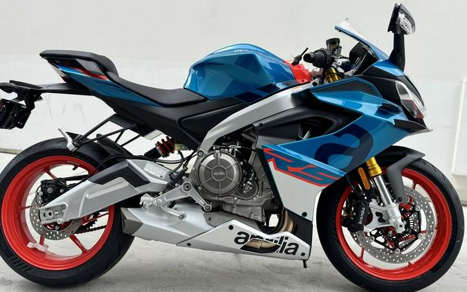 2027 Aprilia® RS 660