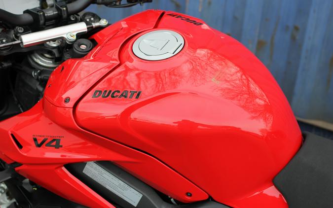 2024 Ducati Streetfighter V4