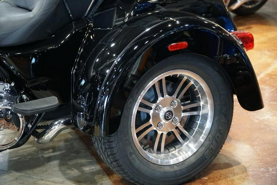 2024 Harley-Davidson® FLHTCUTG - Tri Glide® Ultra