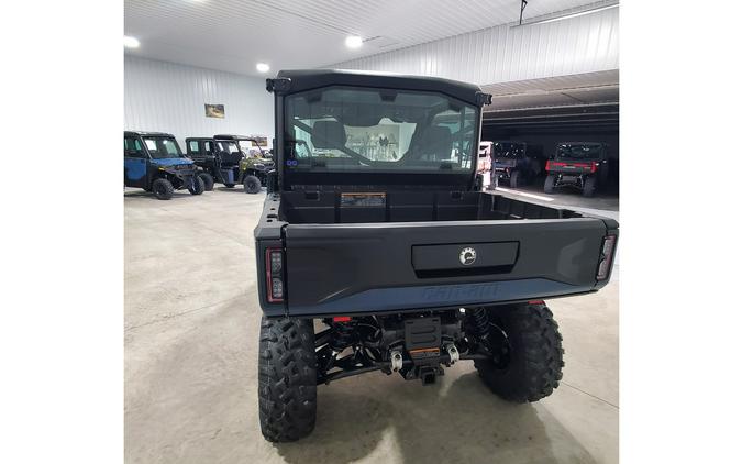 2026 Can-Am Defender XT CAB HD11