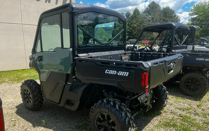 2026 Can-Am Defender DPS CAB