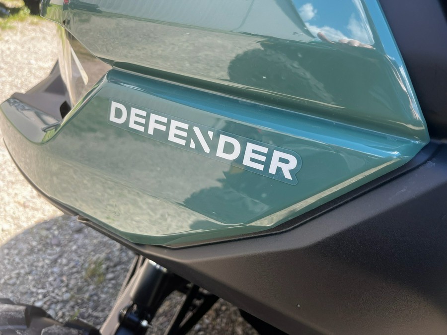2026 Can-Am Defender DPS CAB