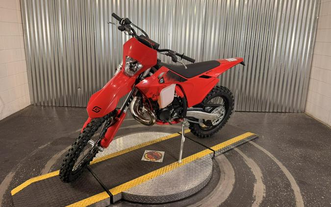 2027 GasGas EC 300