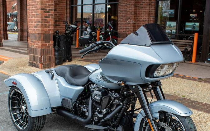 2024 Harley-Davidson® FLTRT - Road Glide® 3