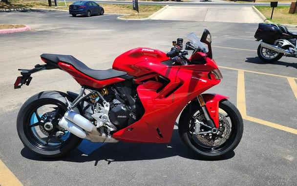 2023 Ducati SuperSport 950 Ducati Red