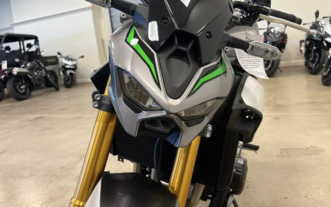 2025 Kawasaki Z900 SE ABS