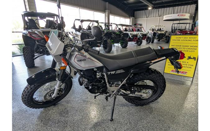 2026 TW200 - Yamaha