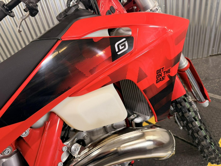 2027 GasGas EC 300