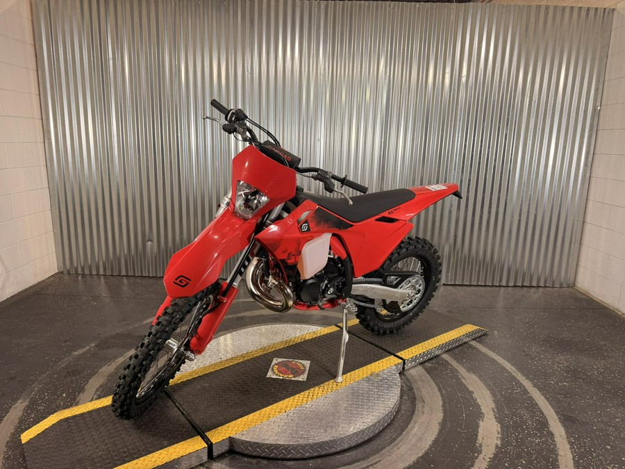 2027 GasGas EC 300