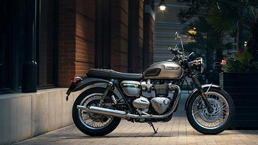 2022 Triumph Bonneville T120 Gold Line