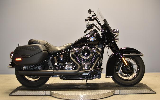 2025 Harley-Davidson Heritage Classic FLHC