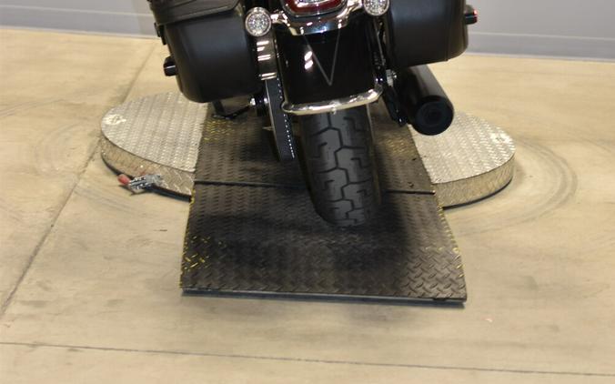 2025 Harley-Davidson Heritage Classic FLHC