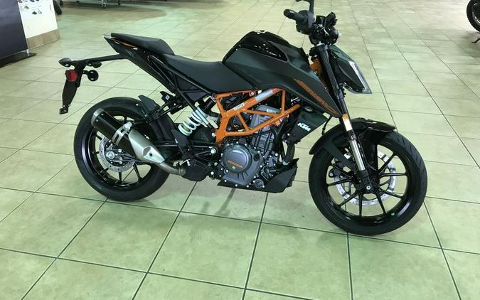 2023 KTM 390 Duke