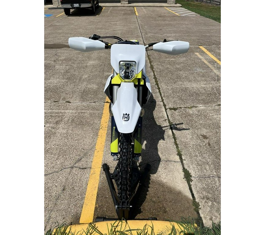 2024 Husqvarna® TE 300