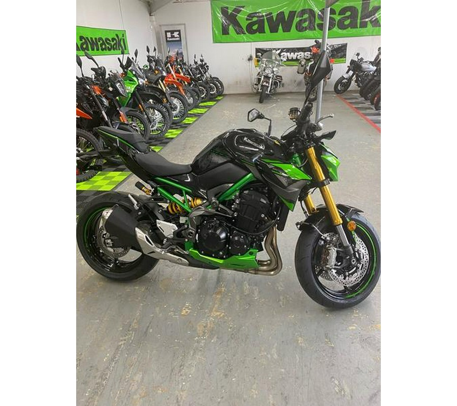 2024 Kawasaki Z900 SE ABS