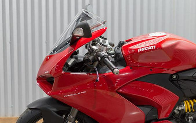 2025 Ducati Panigale V2 Red