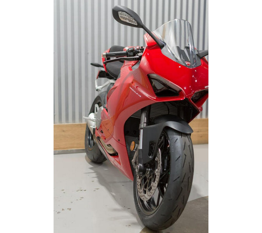 2025 Ducati Panigale V2 Red