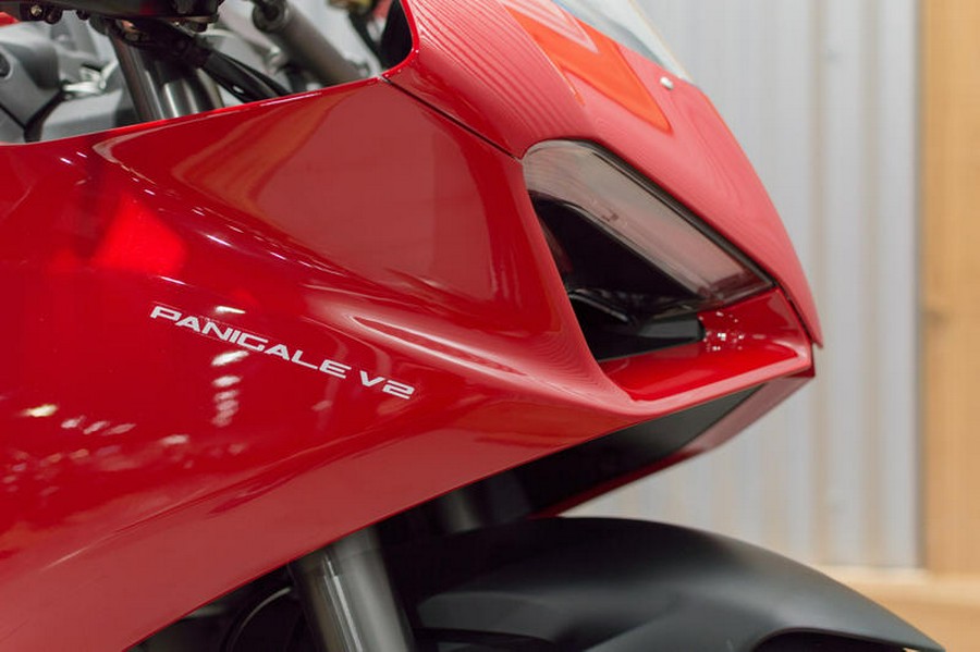 2025 Ducati Panigale V2 Red