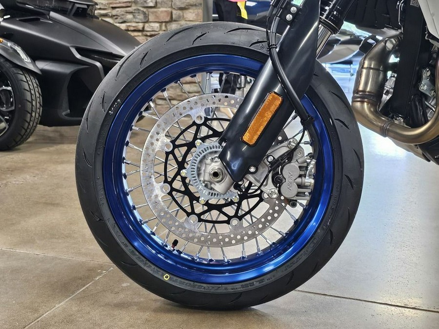 2025 Suzuki DR-Z 400SM