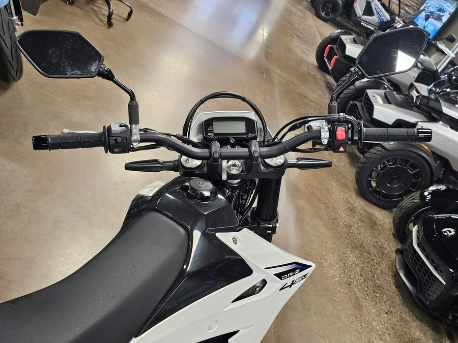 2025 Suzuki DR-Z 400SM