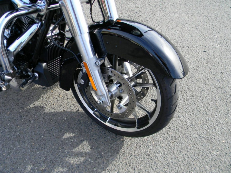2023 Harley-Davidson Road Glide FLTRX