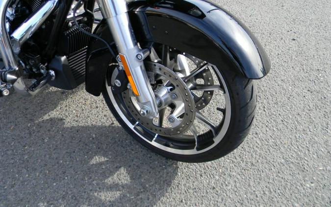 2023 Harley-Davidson Road Glide FLTRX