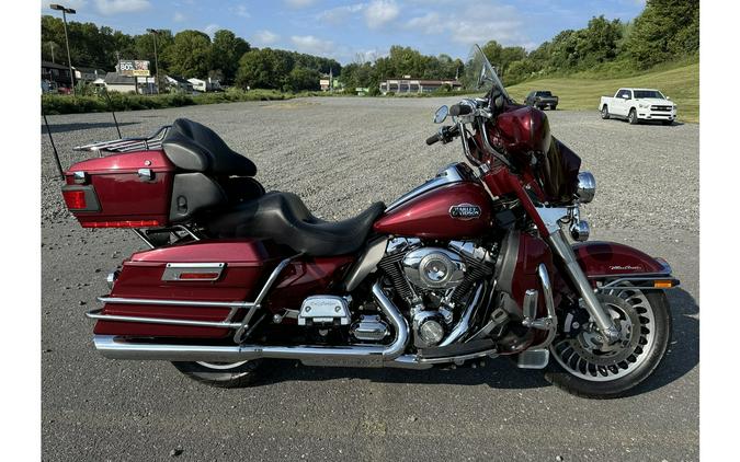 2010 ULTRA CLASSIC - Harley-Davidson®
