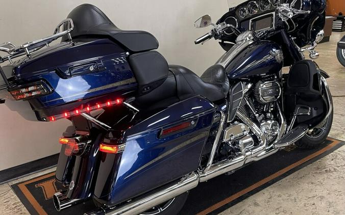 2018 Harley-Davidson 115th Anniversary CVO Limited Odyssey Blue FLHTKSE ANV