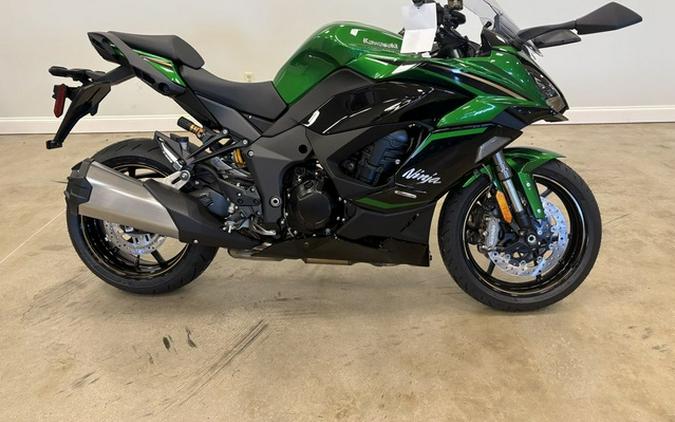 2025 Kawasaki Ninja 1100SX SE ABS