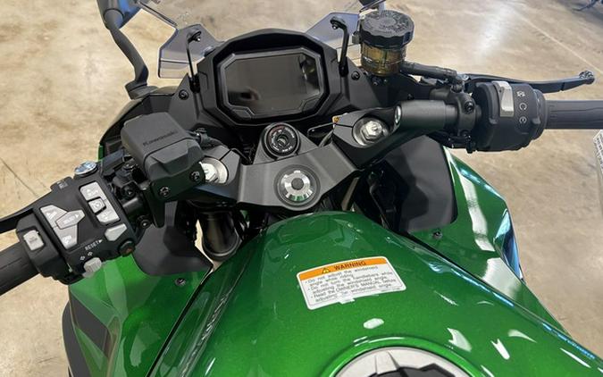 2025 Kawasaki Ninja 1100SX SE ABS