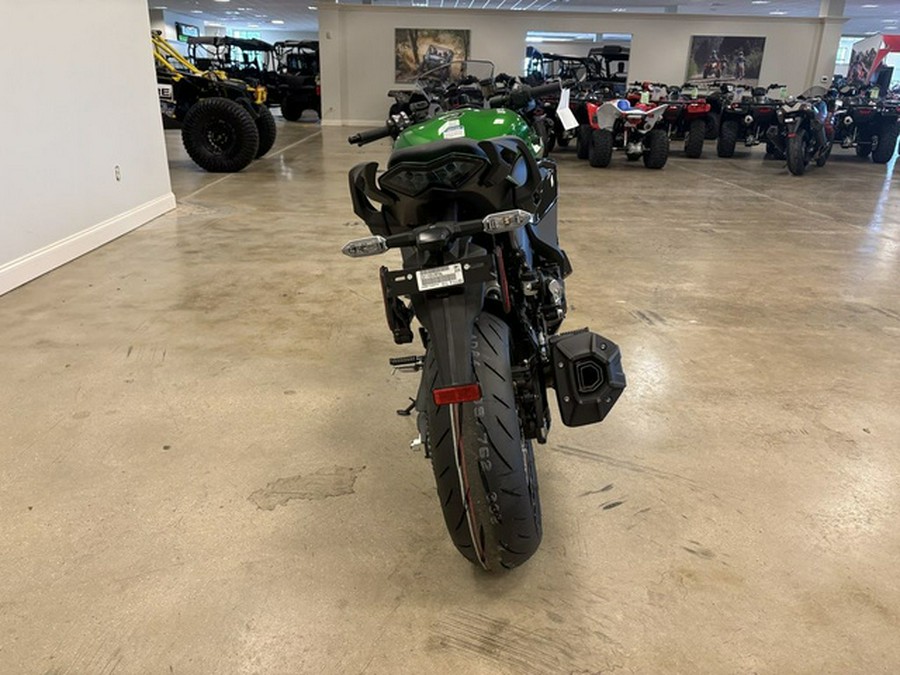2025 Kawasaki Ninja 1100SX SE ABS