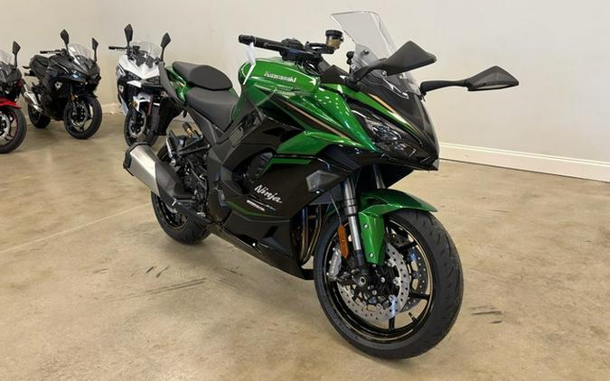 2025 Kawasaki Ninja 1100SX SE ABS