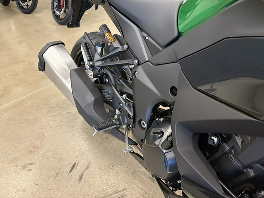 2025 Kawasaki Ninja 1100SX SE ABS