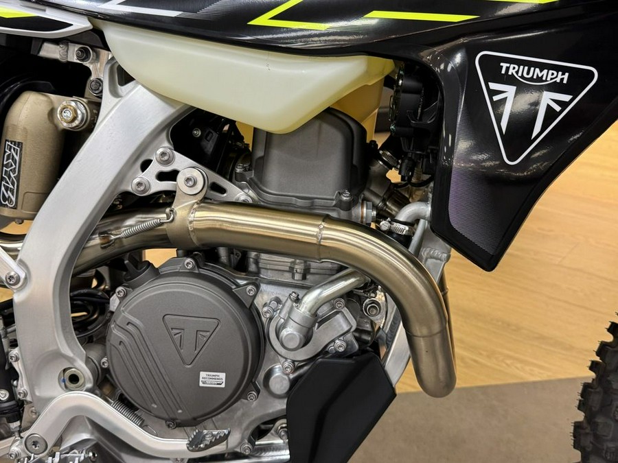 2026 Triumph TF 450-E Jet Black/Pure White