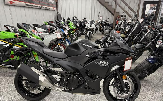 2026 Kawasaki Ninja® 500 ABS