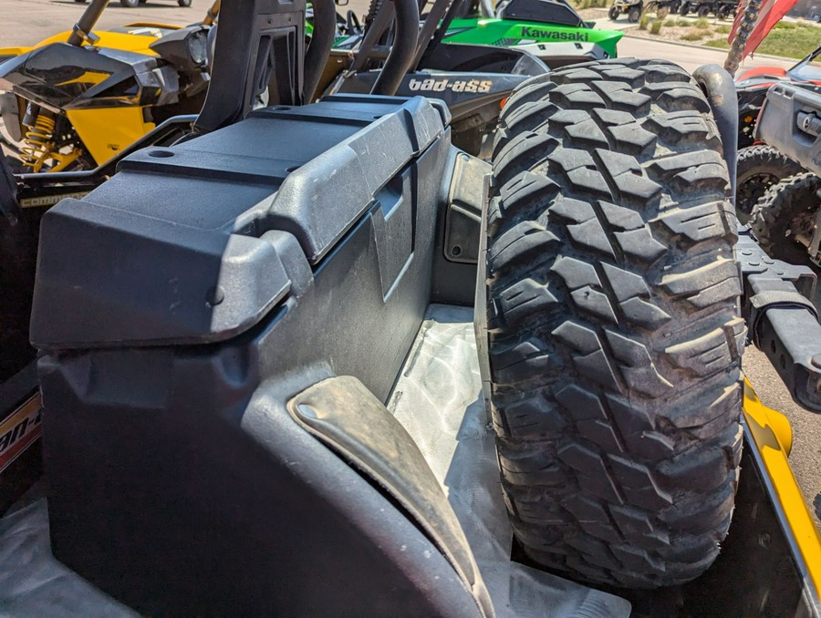 2015 Can-Am Commander™ XT™ 800R